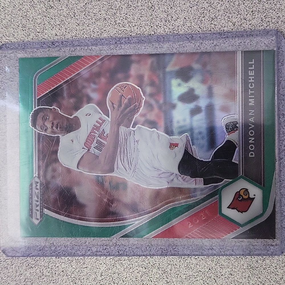 2021 Panini Prizm Draft Picks Donavon Mitchell Green Parallel